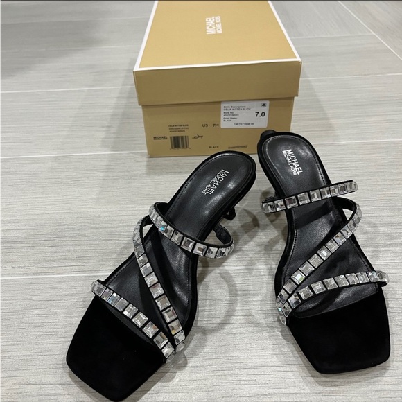 Michael Kors Celia slides - Picture 3 of 5